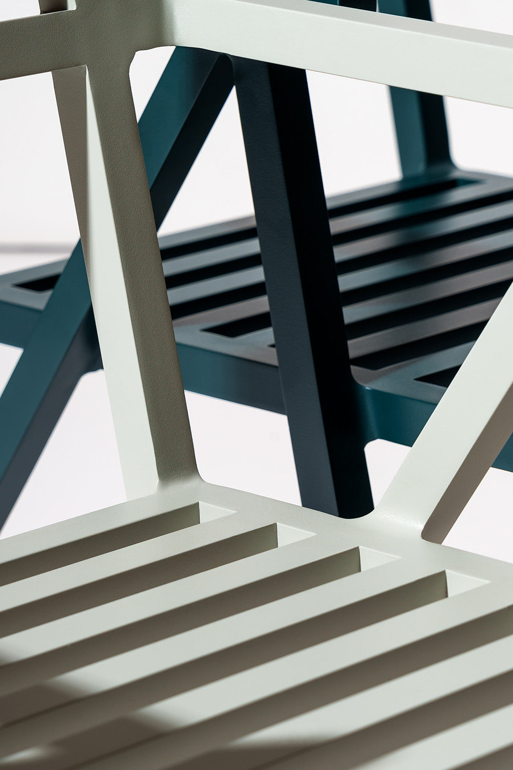NINE 19 Outdoors Dining Arm Chair