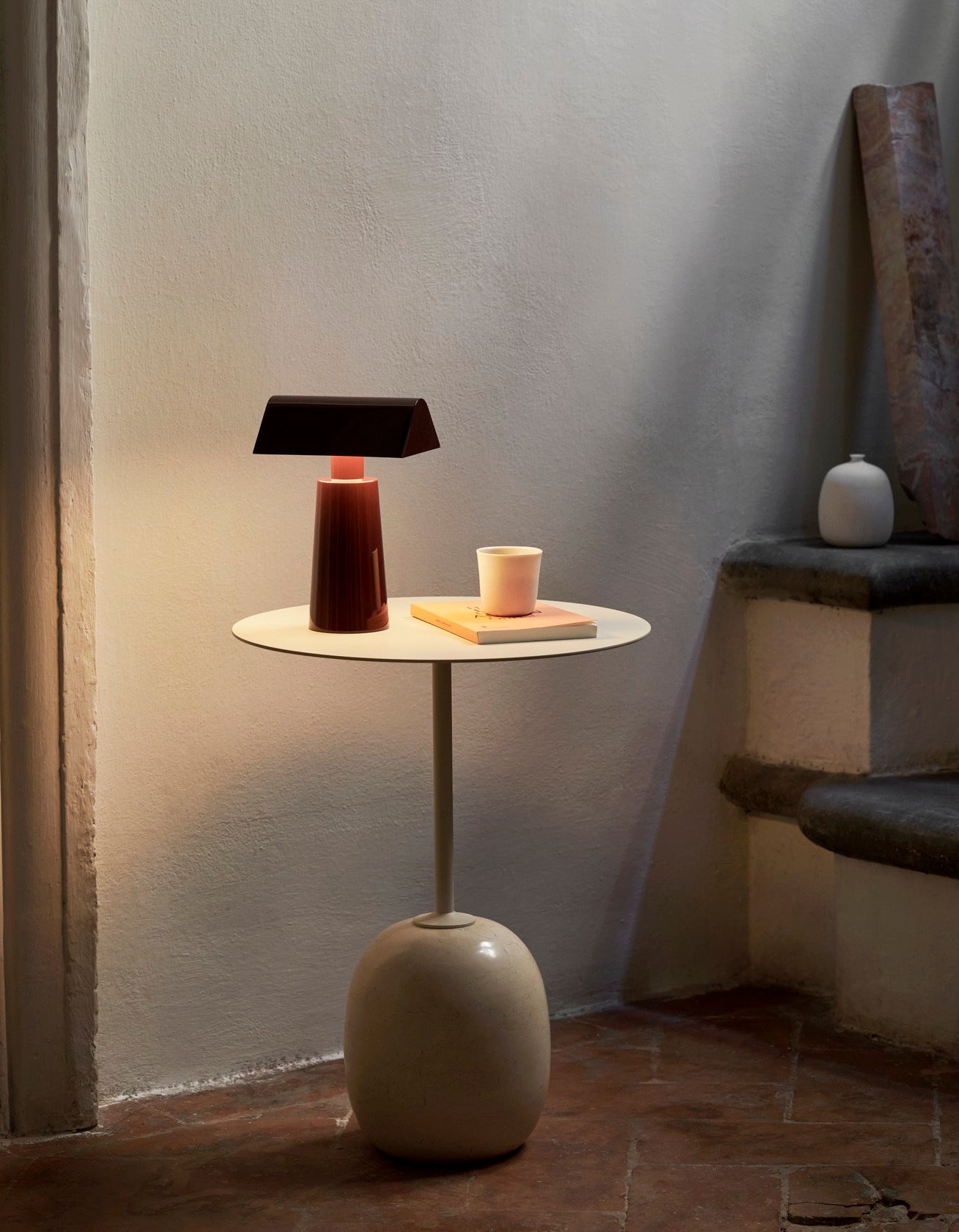 &Tradition Caret Portable Lamp
