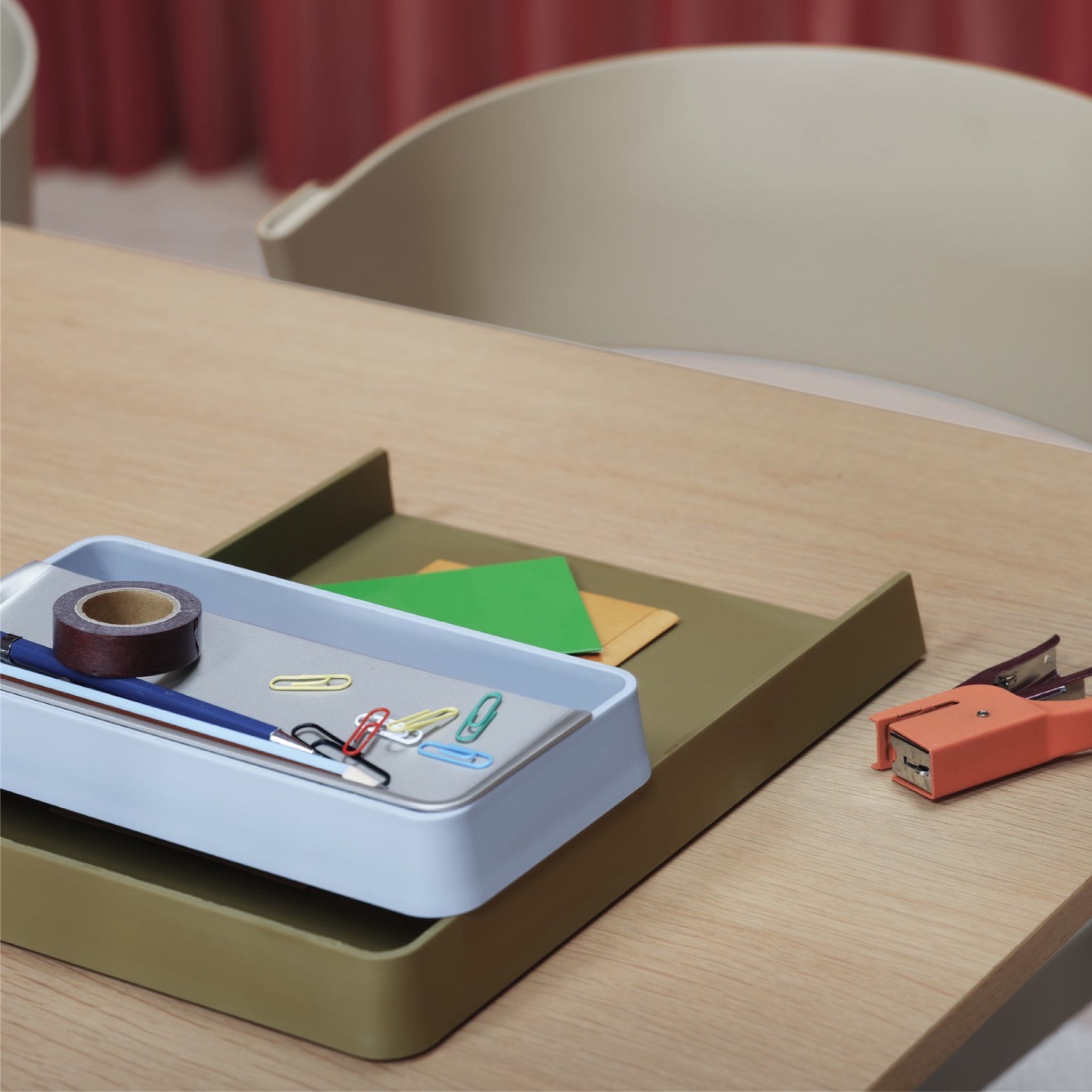 Muuto Arrange Desktop Tray 32x25cm - Brown Green
