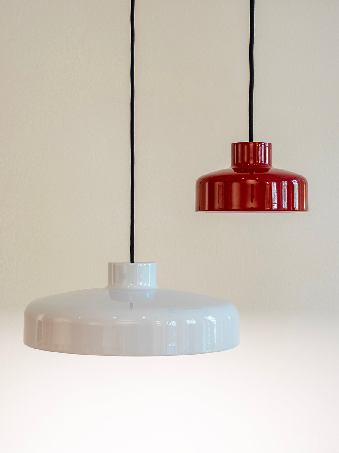 NINE Lacquer Pendant - Small