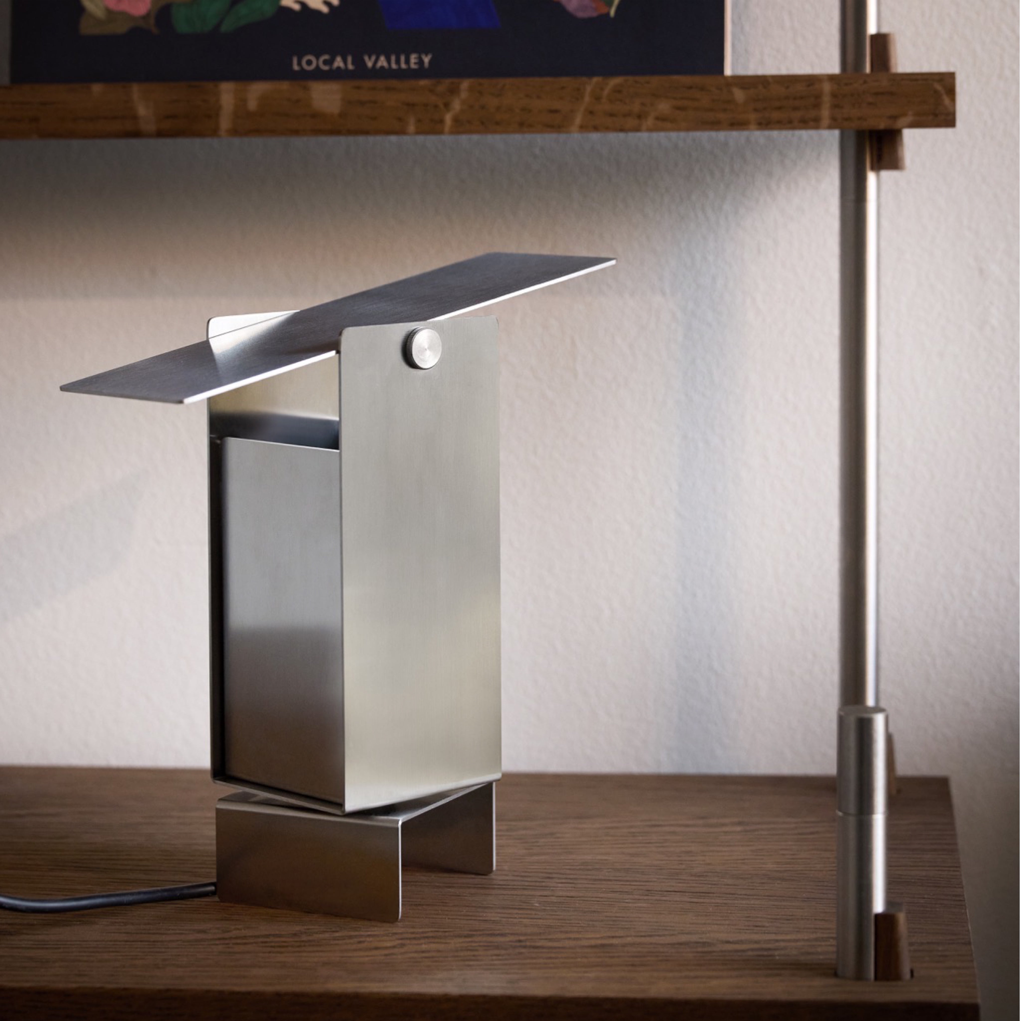Moebe Pivoting Table Lamp
