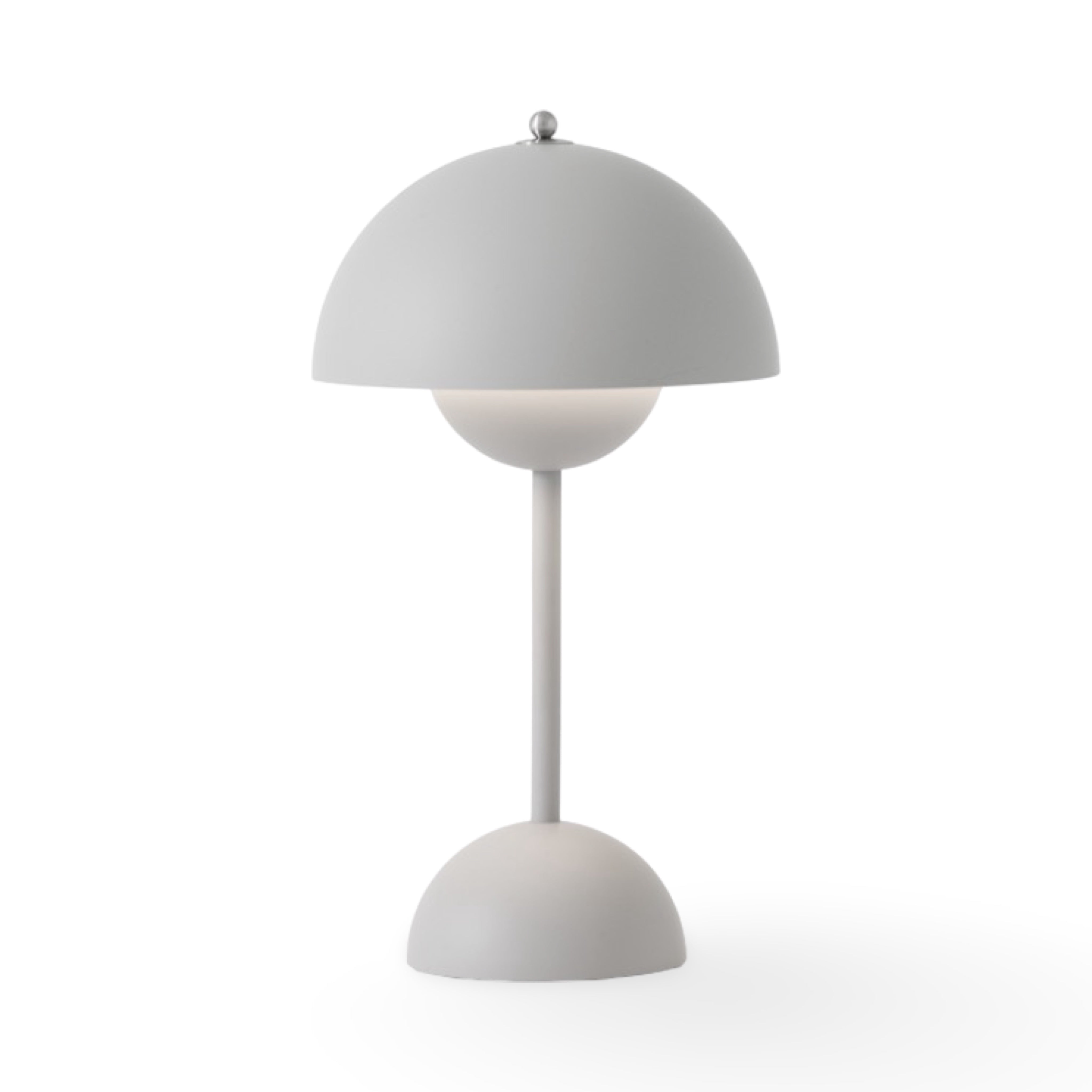 &Tradition Flowerpot Portable Lamp VP9