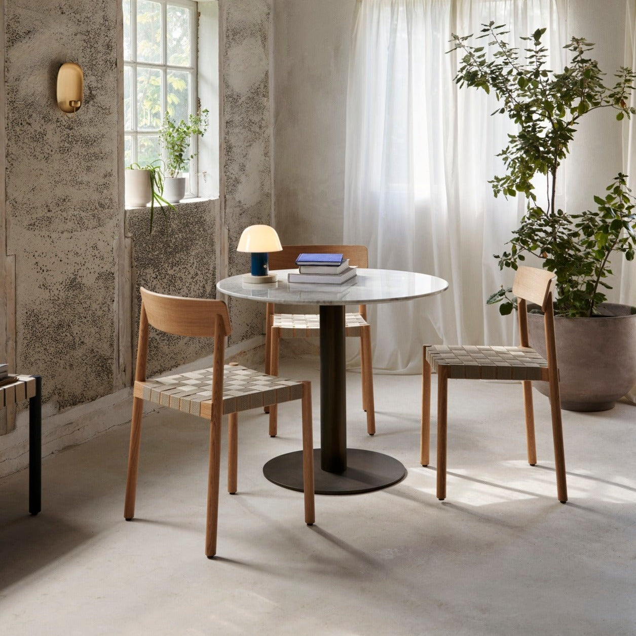 &Tradition Setago Portable Lamp