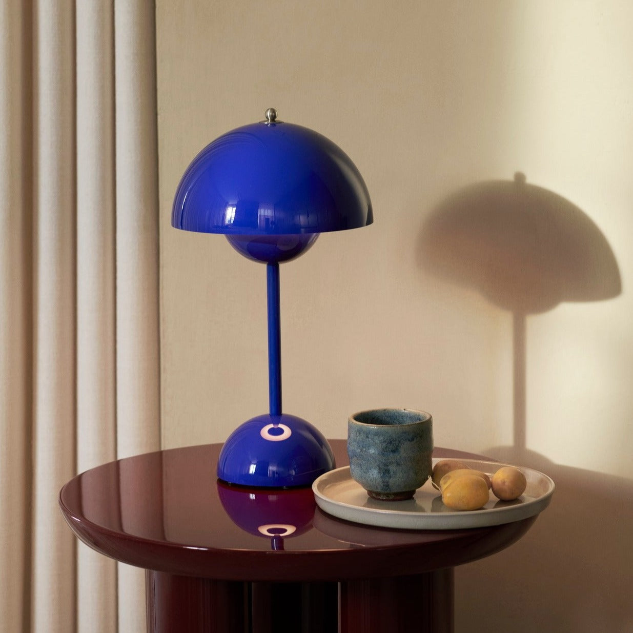 &Tradition Flowerpot Portable Lamp VP9