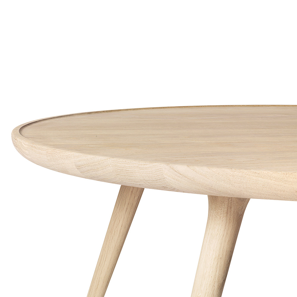 Mater Accent Dining Table