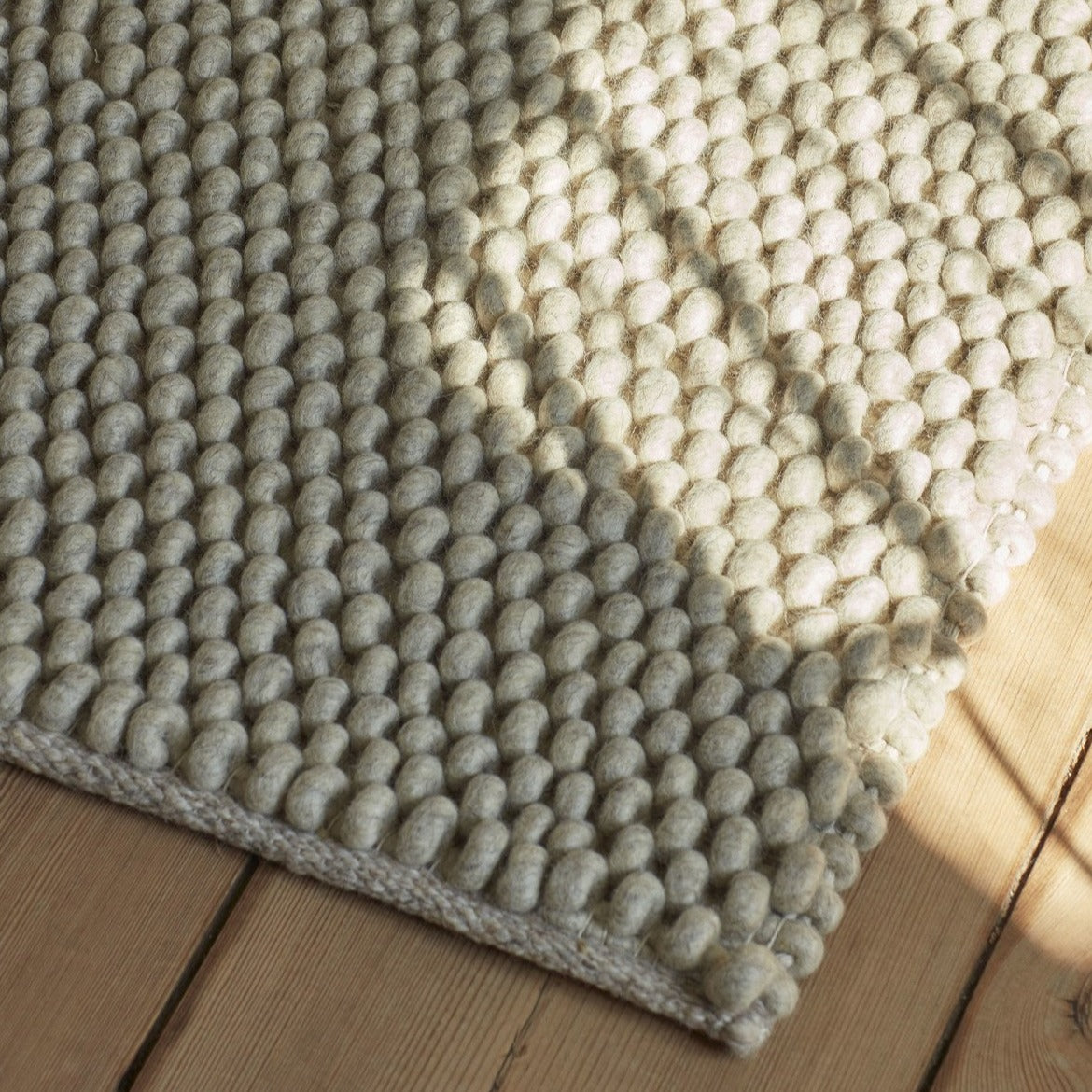 HAY Peas rug, soft grey