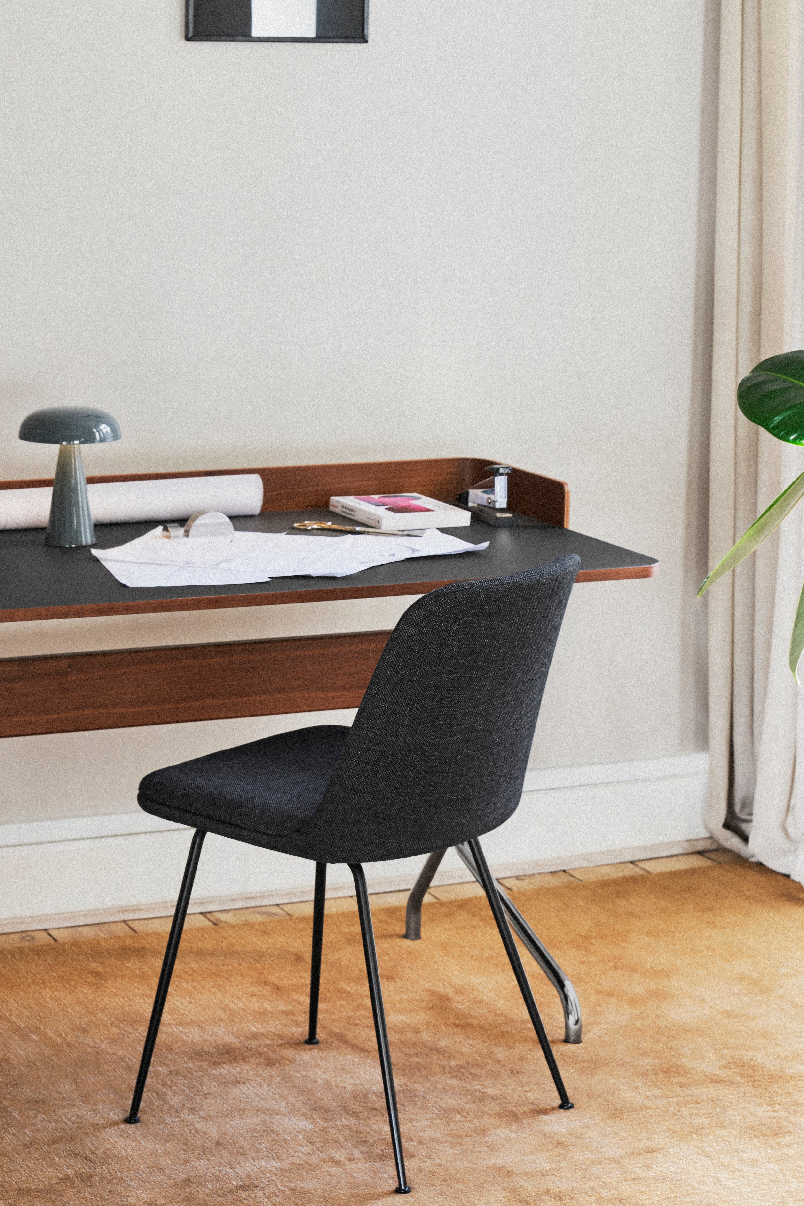 &Tradition Pavilion Desk - AV17