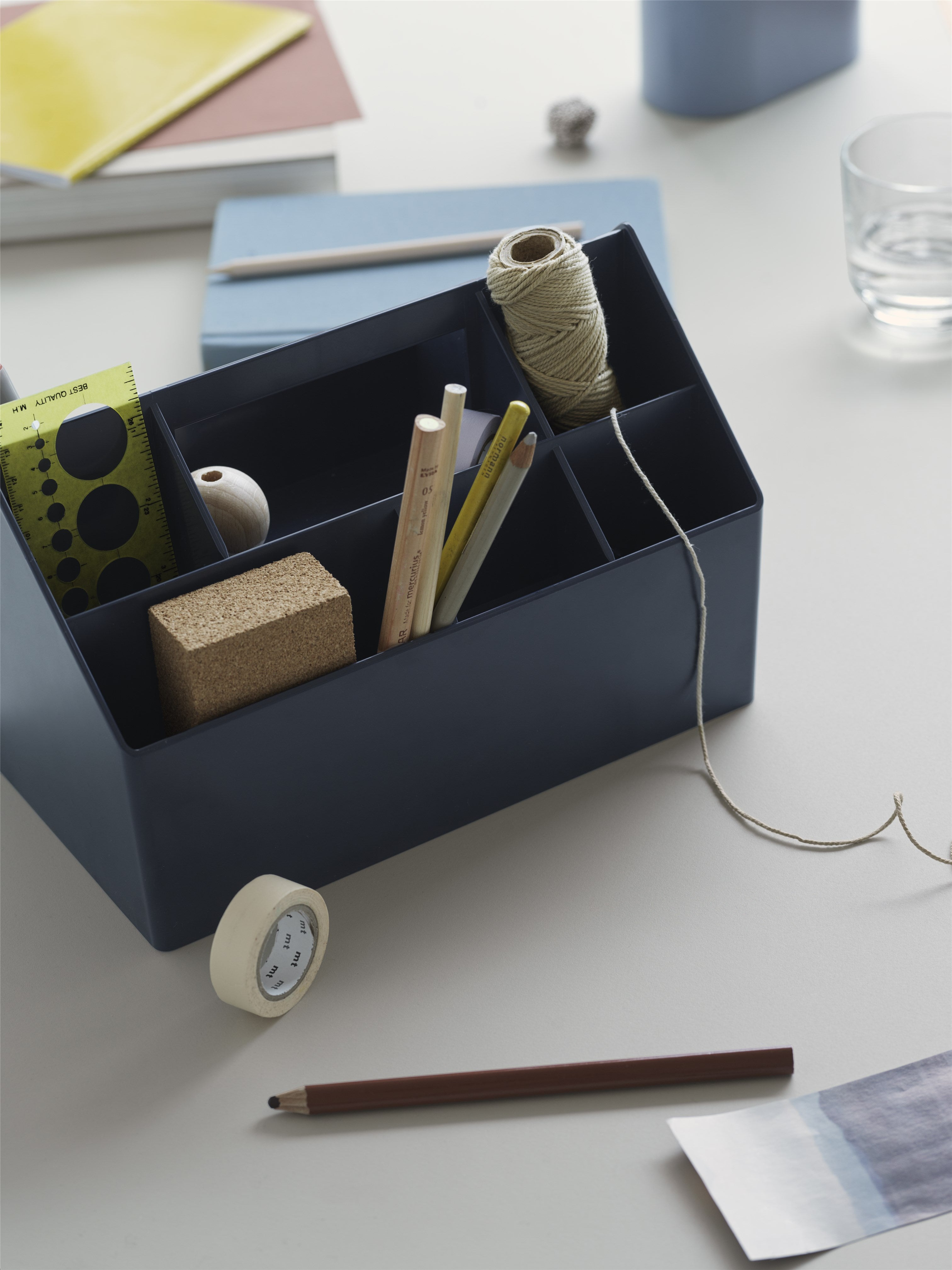 Muuto Sketch Toolbox - Grey