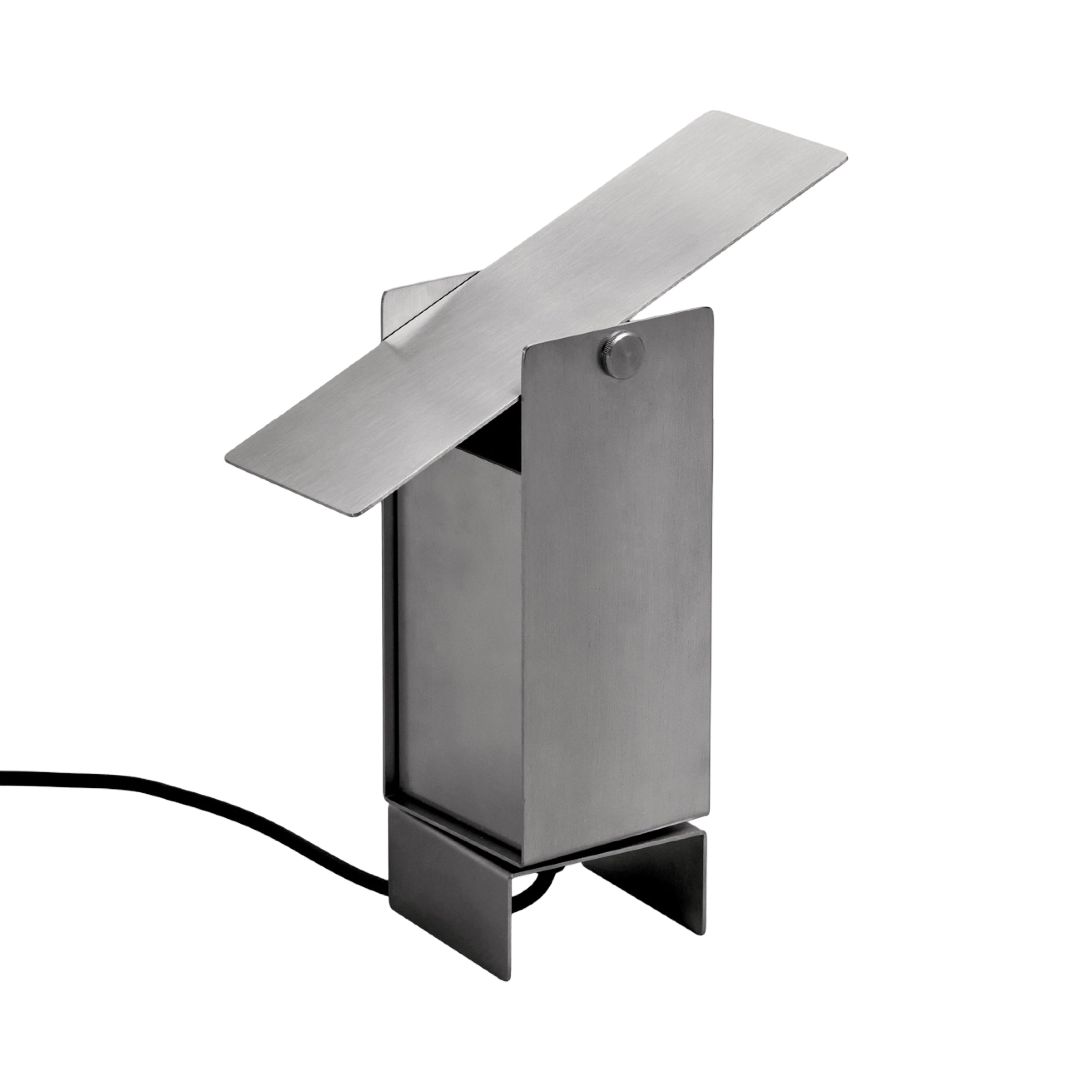 Moebe Pivoting Table Lamp