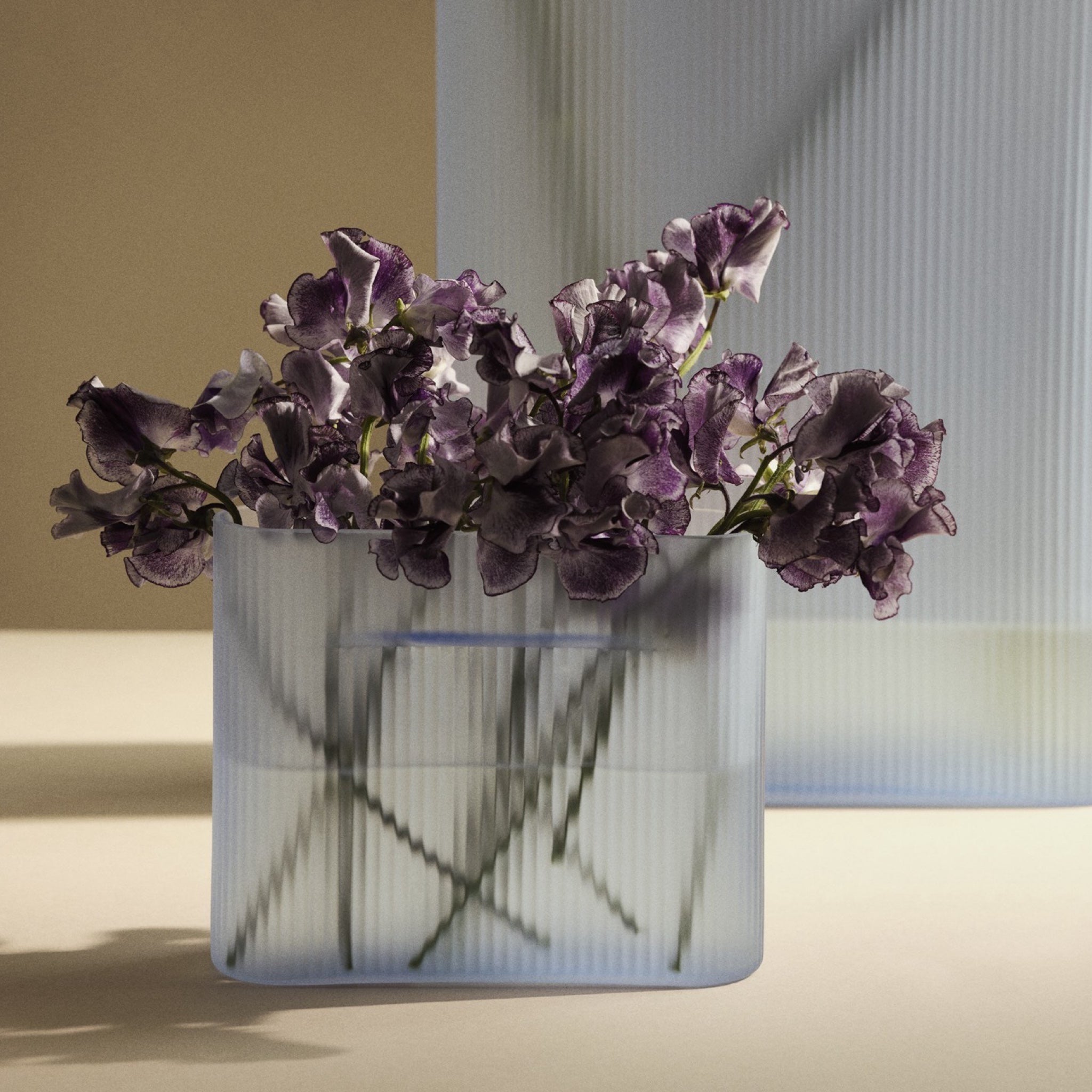 Muuto Ridge Vase Frosted Glass - H16.5cm