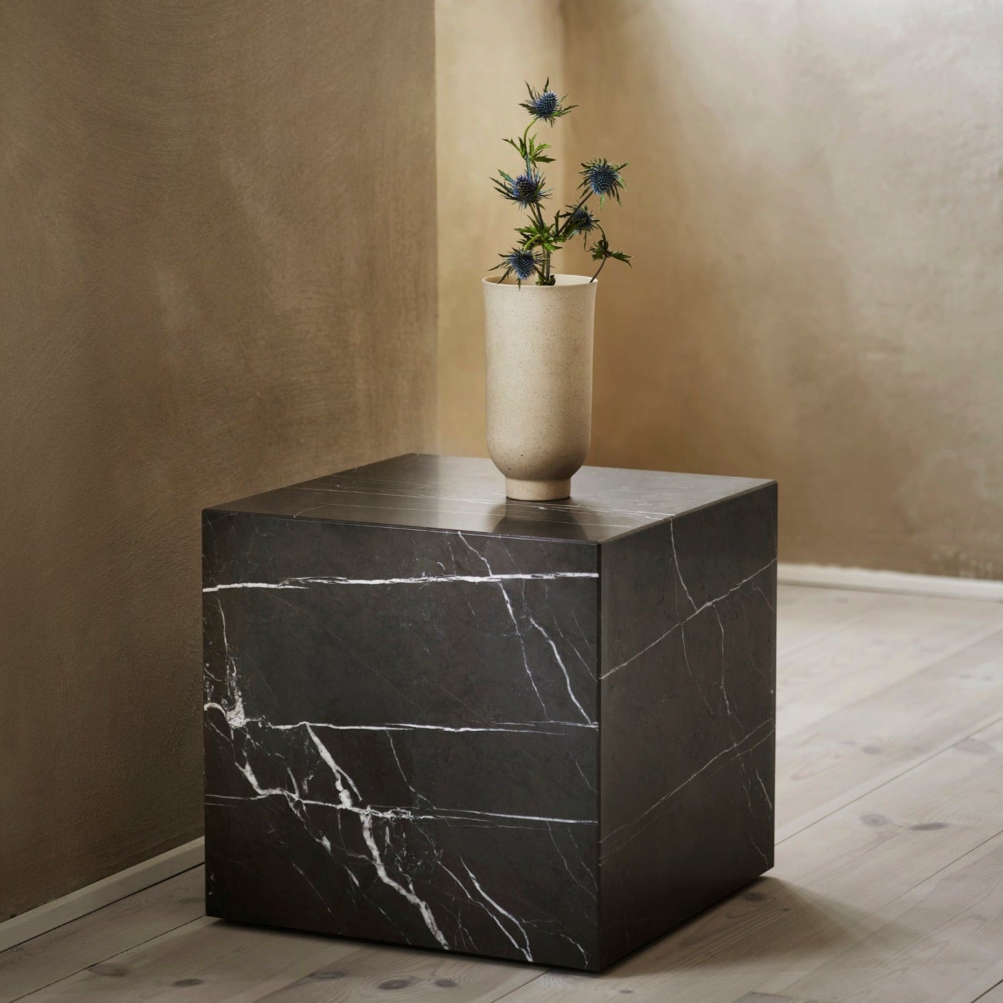 Audo Marble Plinth - Cubic